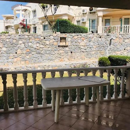 דירה Bav Flamingo Country Club בודרום